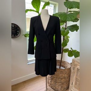 Vintage Jacqueline Ferrar Skirt Suit Set Black Size 4P